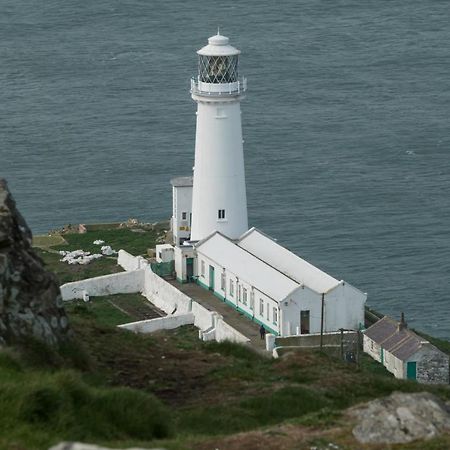 Applebys Guest House Holyhead Εξωτερικό φωτογραφία