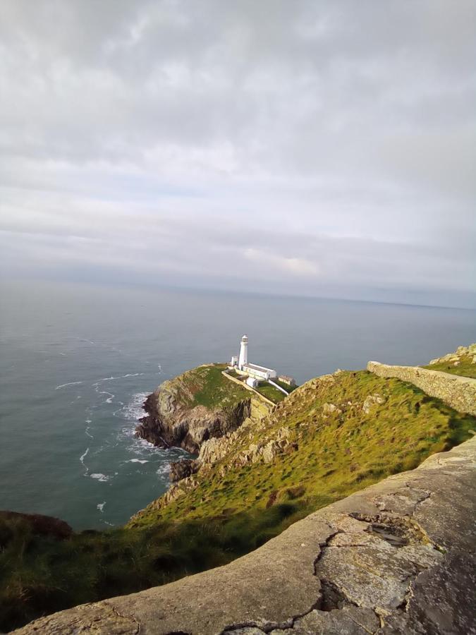 Applebys Guest House Holyhead Εξωτερικό φωτογραφία