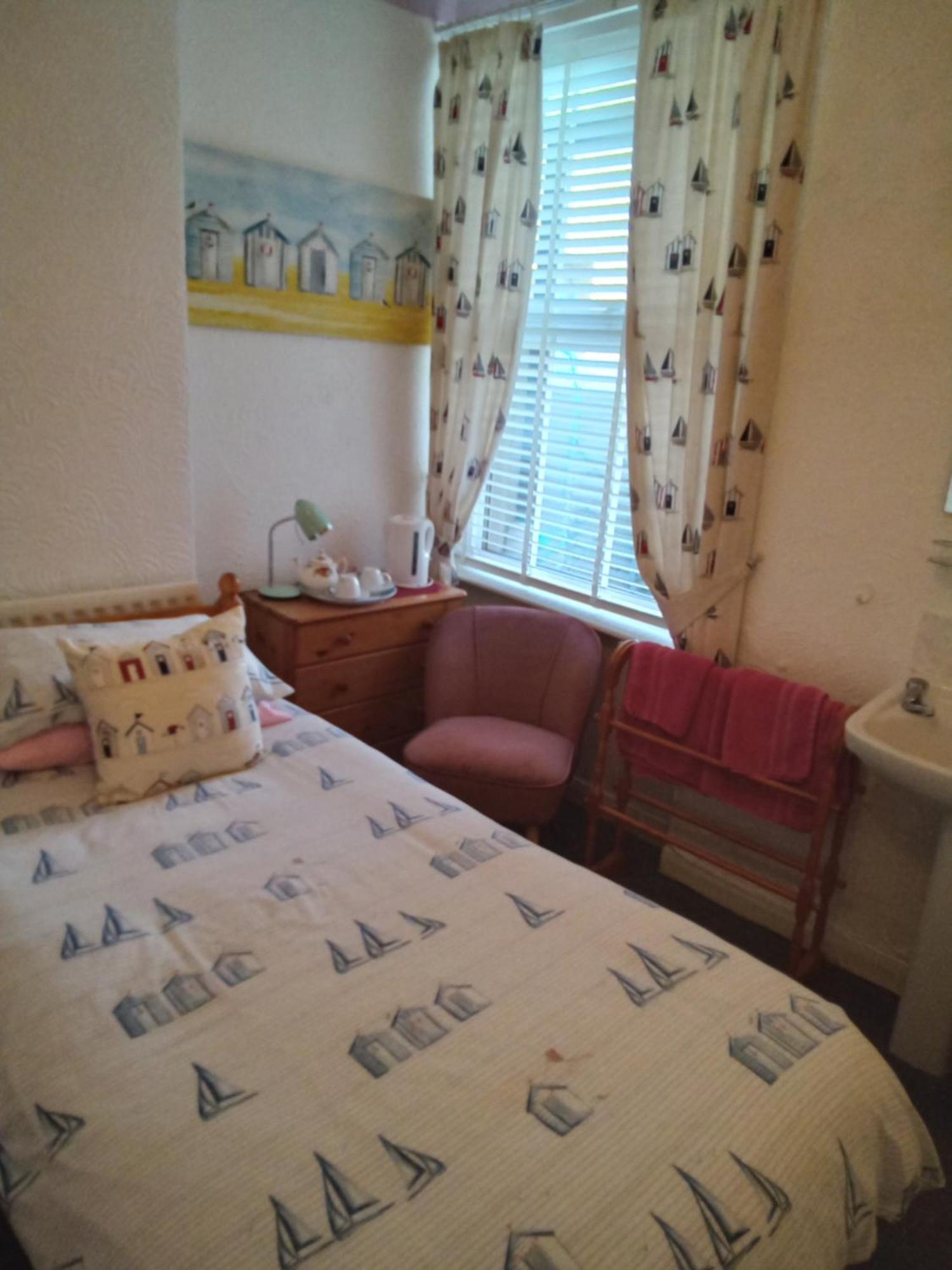 Applebys Guest House Holyhead Δωμάτιο φωτογραφία
